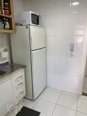 Image 8 - 748707