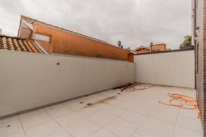 Image 30 - 748730