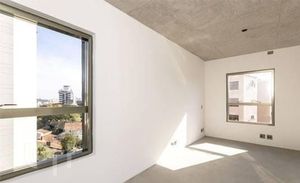Image 3 - 748773