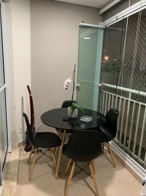 Image 8 - 748886