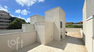 Image 42 - 749072