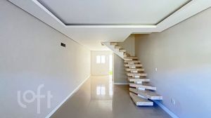 Image 3 - 749072