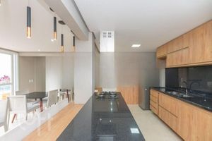 Image 32 - 749091