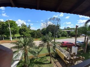 Image 31 - 749141