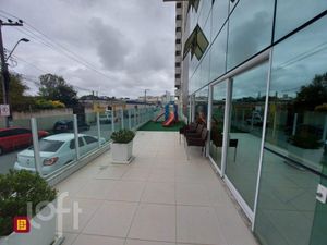 Image 9 - 749220