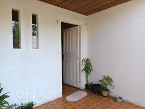 Image 11 - 749257