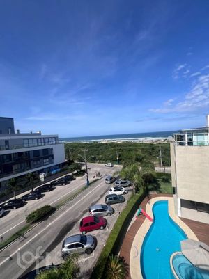 Image 13 - 749273