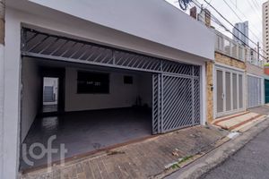Image 65 - 749300