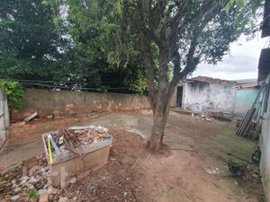 Image 15 - 749347