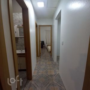 Image 29 - 749459