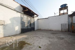 Image 42 - 749519