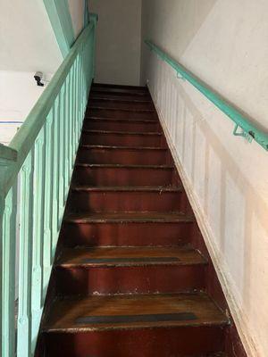 Image 7 - 749523