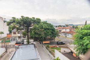 Image 1 - 749540