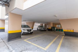 Image 39 - 749770