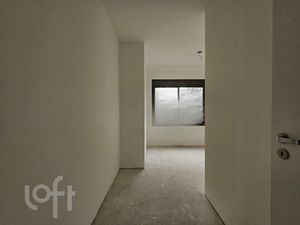 Image 29 - 749959