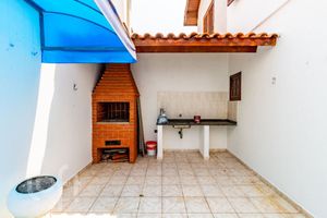 Image 34 - 750254