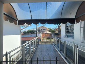 Image 3 - 750275