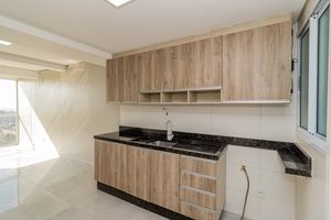 Image 19 - 750471