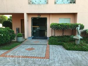 Image 8 - 750626