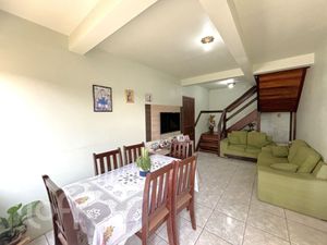 Image 5 - 750648