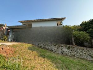 Image 24 - 750648