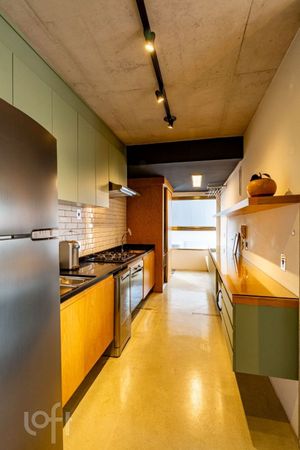 Image 4 - 750771