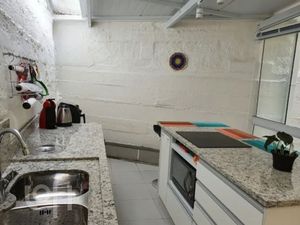 Image 15 - 750944