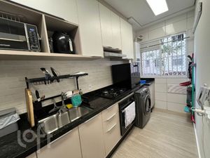 Image 4 - 751219