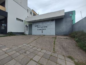 Image 0 - 751810