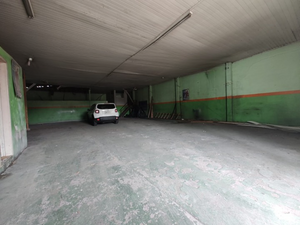 Image 3 - 751810