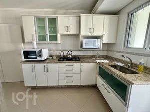 Image 11 - 752103
