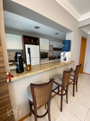 Image 14 - 752130