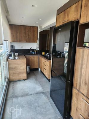 Image 13 - 752132