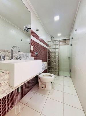 Image 30 - 752512