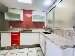 Image 21 - 752512