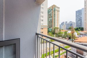Image 6 - 752586