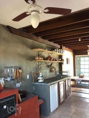 Image 5 - 752725