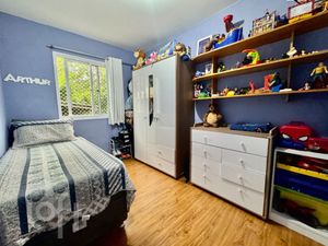 Image 10 - 752810