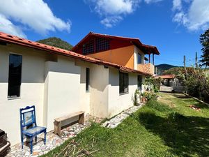 Image 1 - 753067