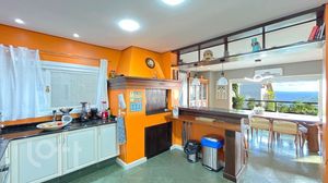 Image 15 - 753262