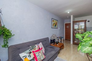 Image 4 - 753365