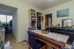 Image 8 - 753365