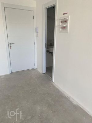 Image 3 - 753561