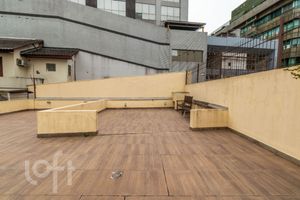 Image 34 - 753573