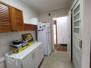 Image 4 - 753732