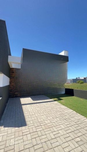 Image 9 - 753782