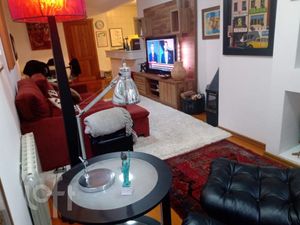 Image 19 - 753833