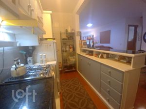 Image 52 - 753833