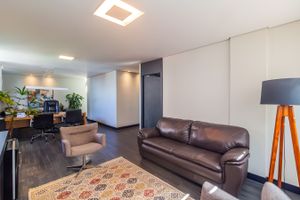 Image 1 - 753865