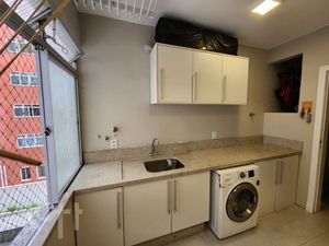 Image 30 - 753906